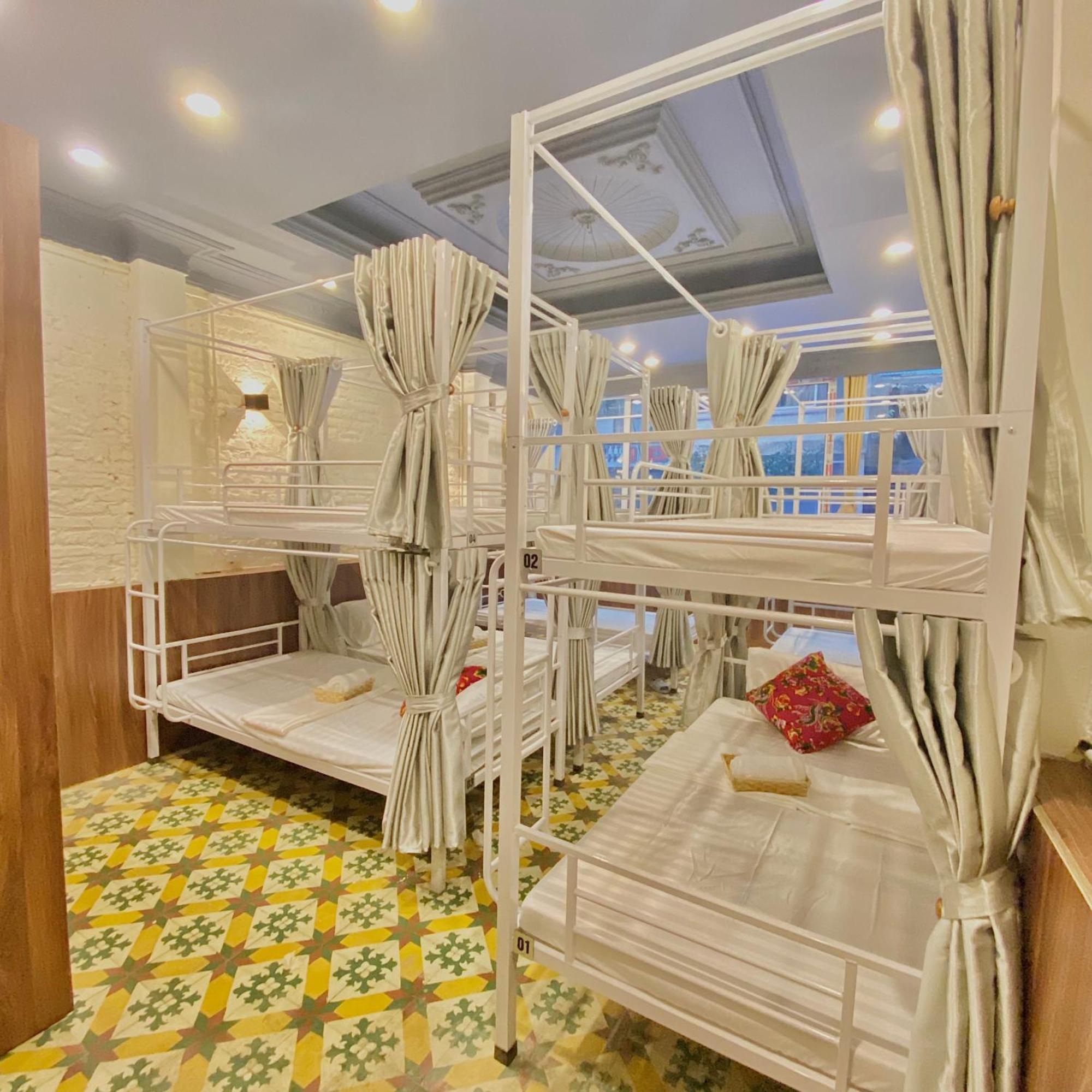 Hanoi Vibes Hostel Exterior photo